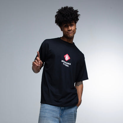 Camiseta UNISSEX Monogamia Tô Fora!