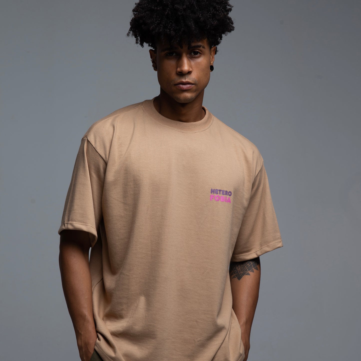 Camiseta UNISSEX Oversized Heterofobia