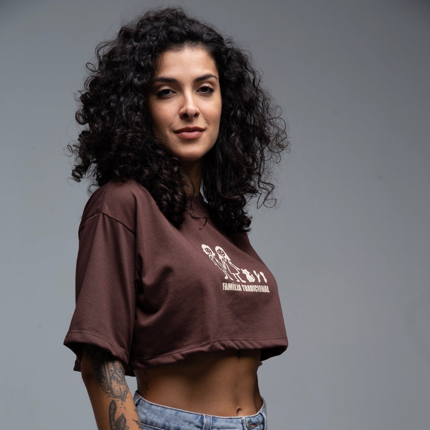 Cropped Oversized Família Tradicional