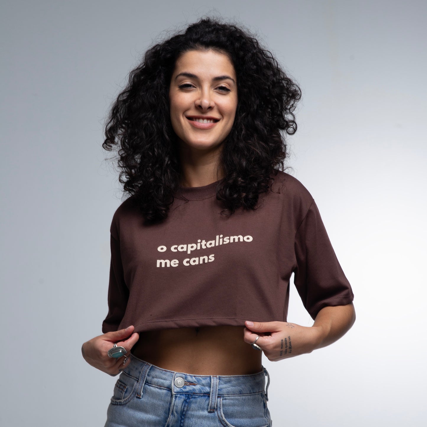 Cropped Oversized Capitalismo