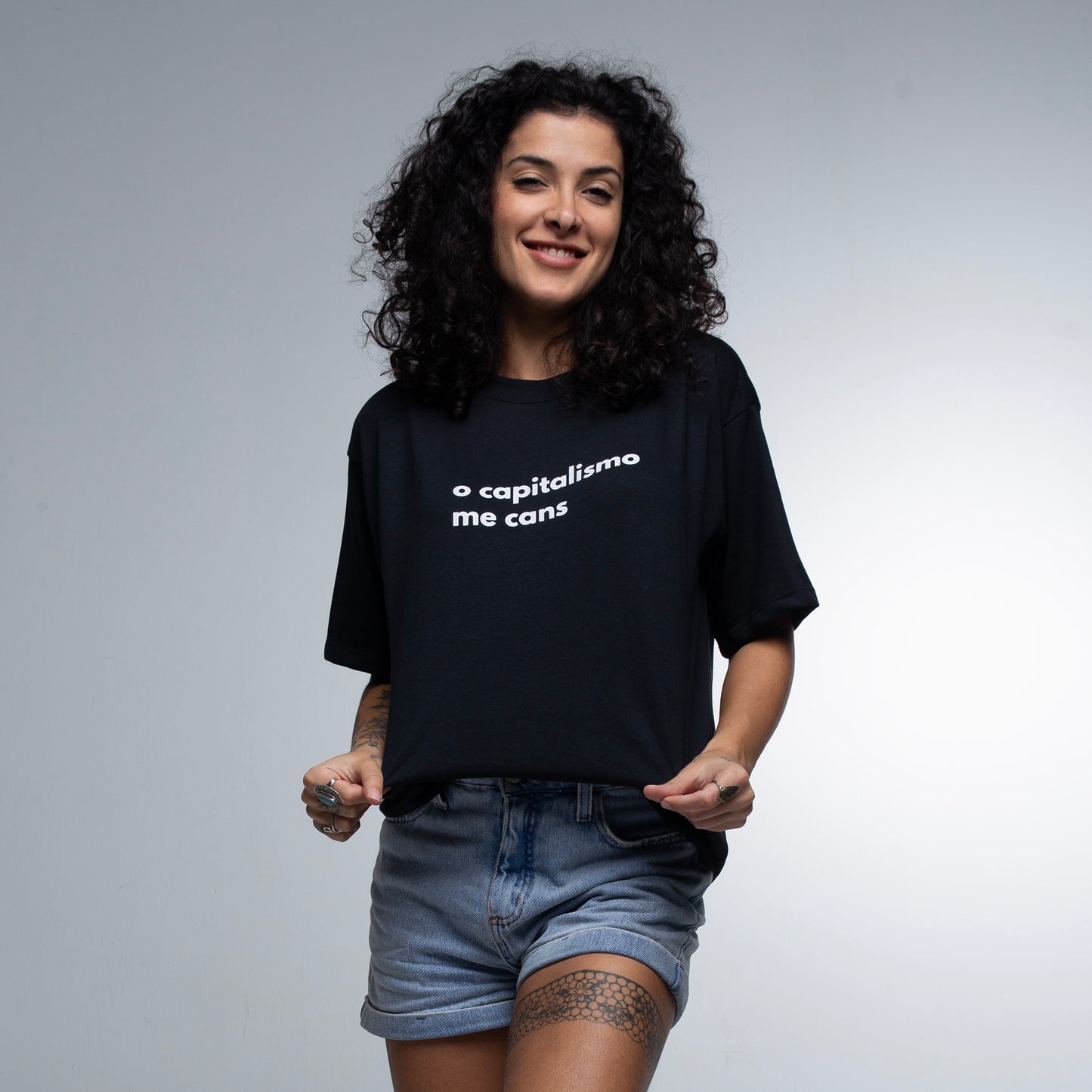 Camiseta UNISSEX Oversized Capitalismo