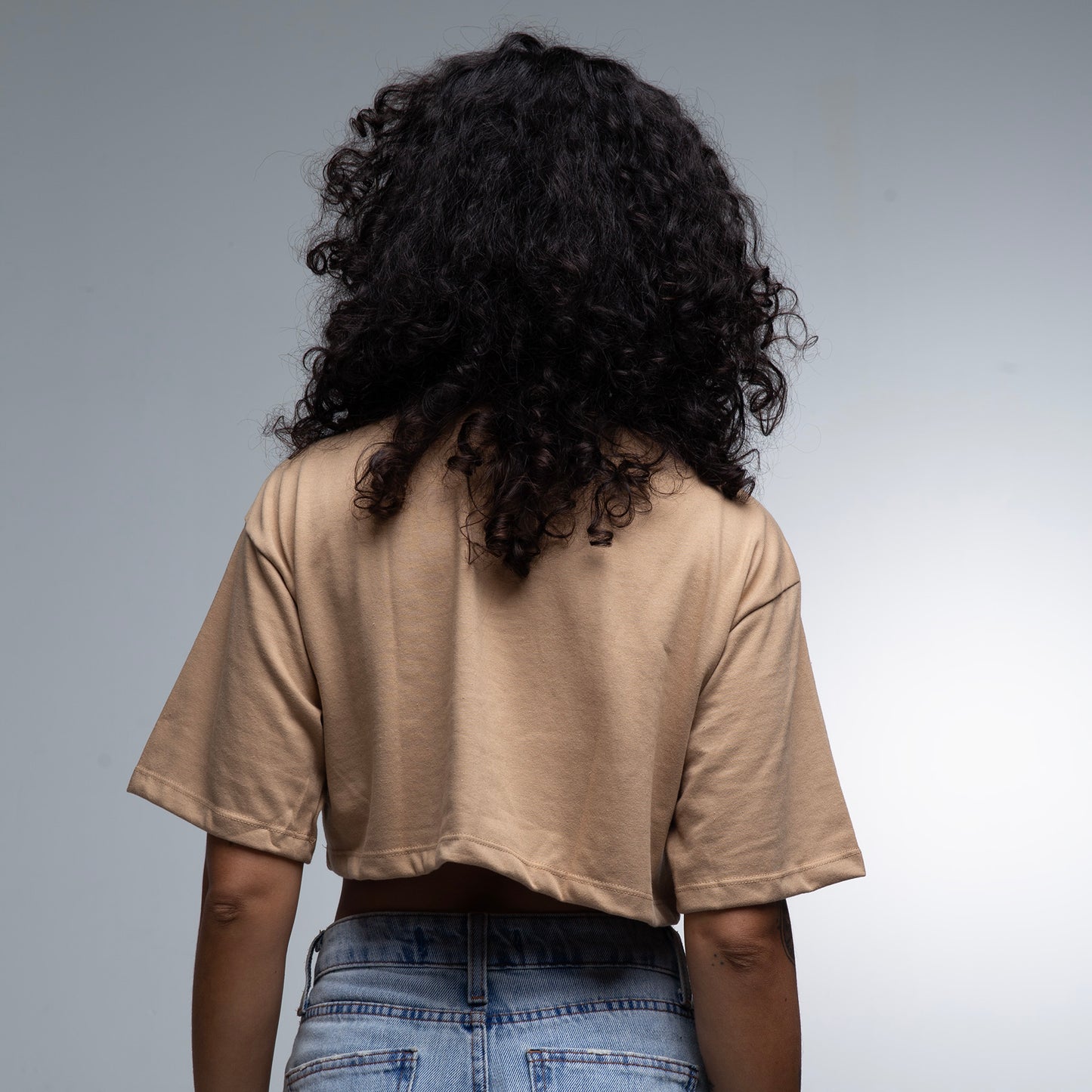 Cropped Oversized Três é D+