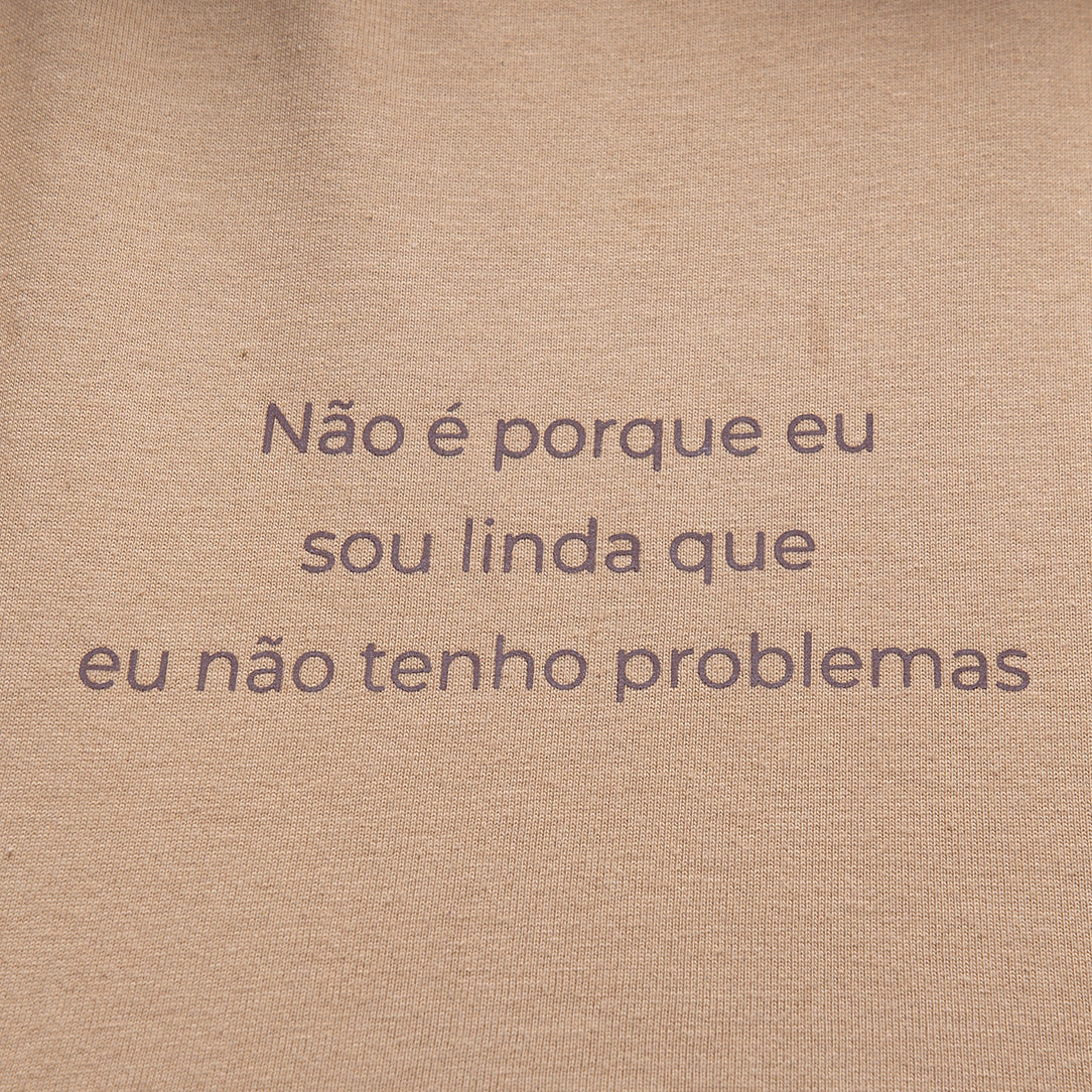 Cropped Oversized  Linda & Com Problemas