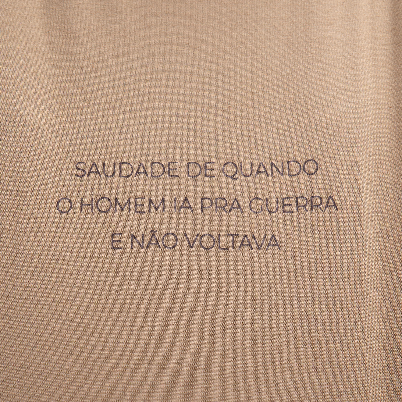 Cropped Oversized Saudades Guerra